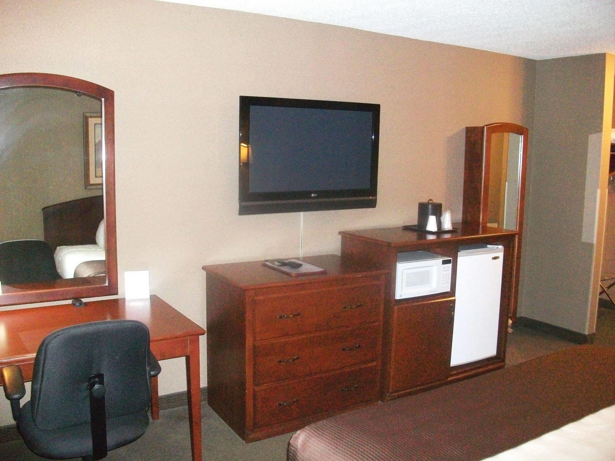 Heartland Inn & Suites, Surestay Collection By Best Western Park Rapids Εξωτερικό φωτογραφία