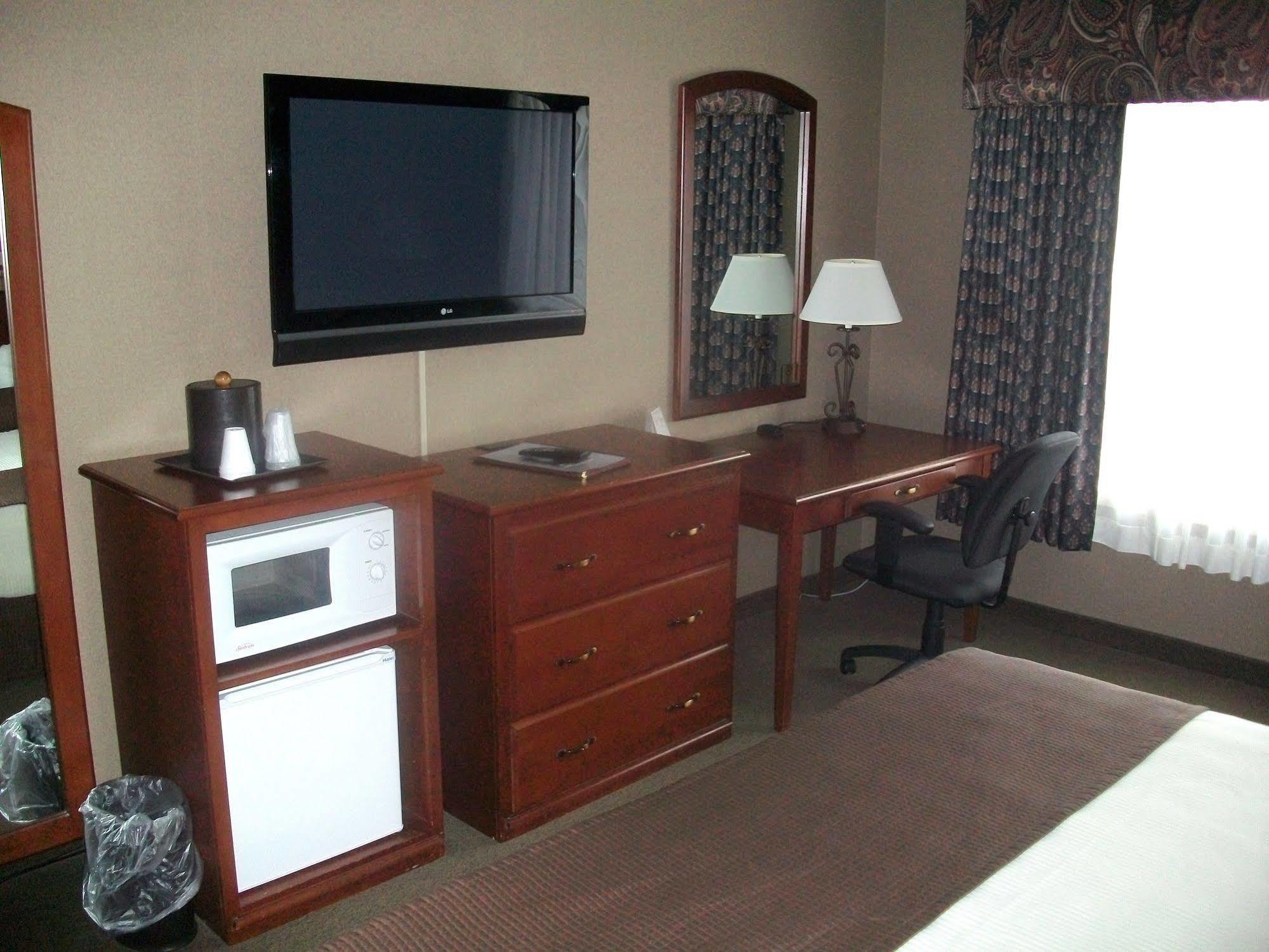 Heartland Inn & Suites, Surestay Collection By Best Western Park Rapids Εξωτερικό φωτογραφία