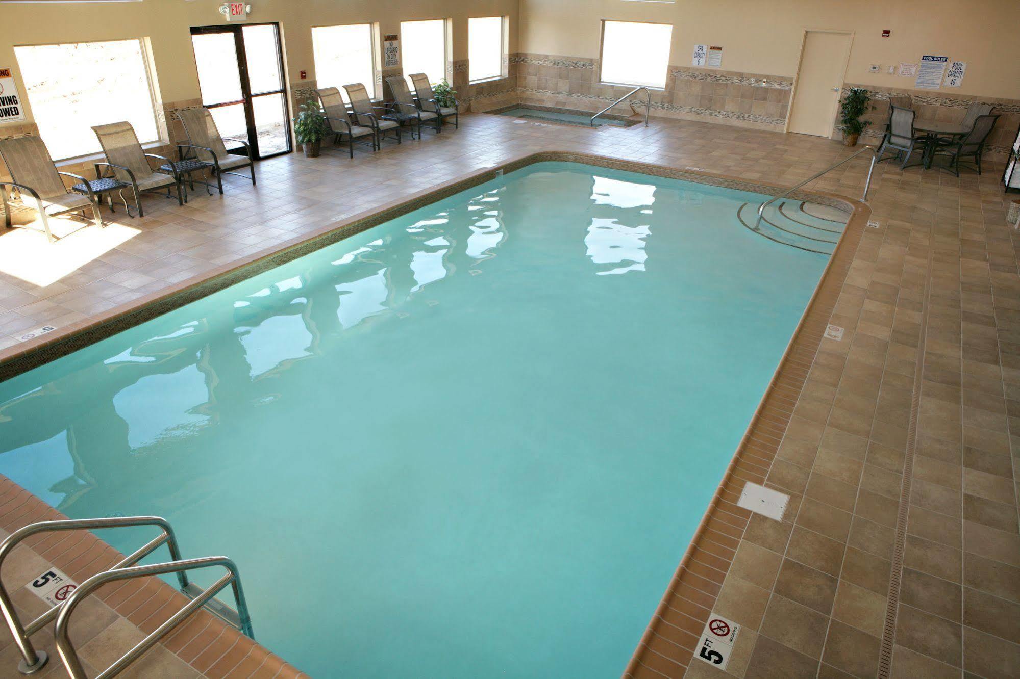 Heartland Inn & Suites, Surestay Collection By Best Western Park Rapids Εξωτερικό φωτογραφία
